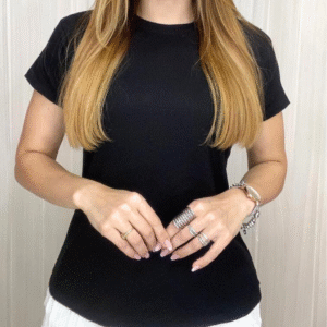 T-Shirt Preta